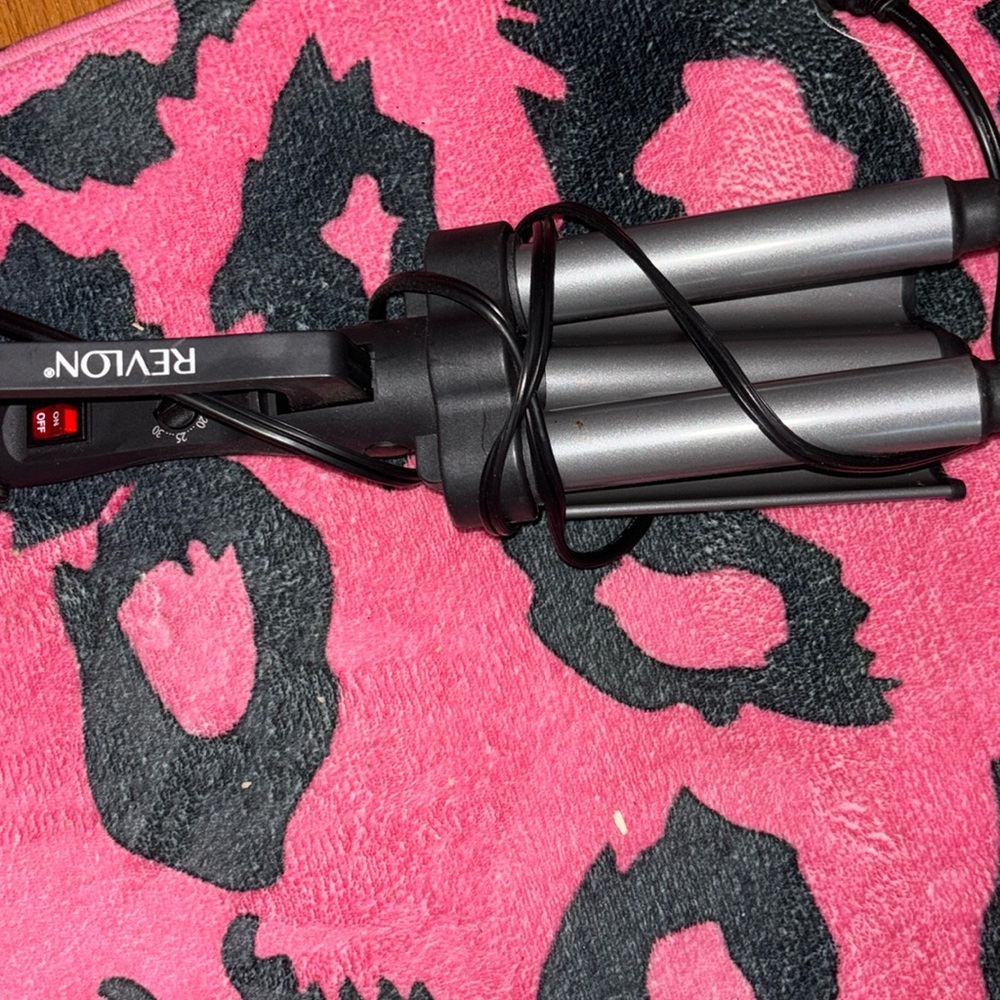 Never used revlon hair waver